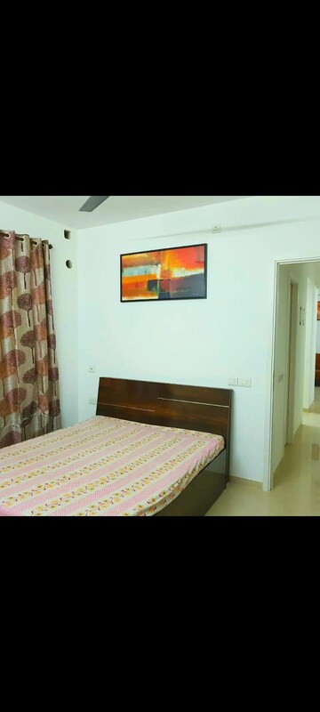 Bedroom in 1 BHK Apartment at Hiranandani Estate Penrose, Ghodbunder Road – for Rent