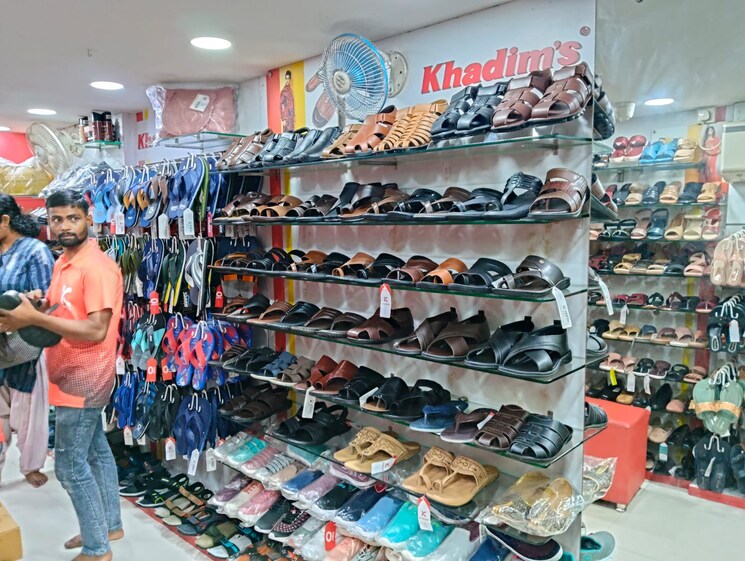 Exterior View, new market Commercial Shop 350 Sq.Ft. In New Market Kolkata 8827969