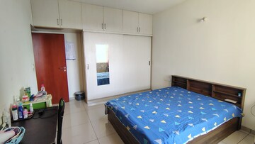 Bedroom in 2 BHK Apartment at Prestige Royale Gardens, Gantiganahalli – for Rent