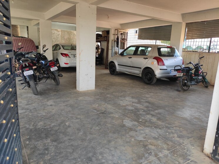  Parking, vidyaranyapura 6+ Bedroom 4500 Sq.Ft. Independent House In Vidyaranyapura Bangalore 8827962