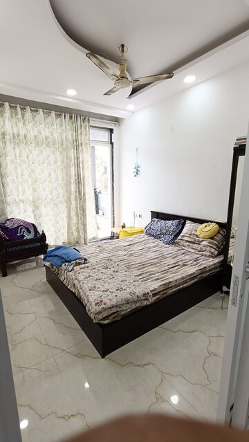Bedroom in 1.5 BHK Builder Floor at Sector 23 – for Rent