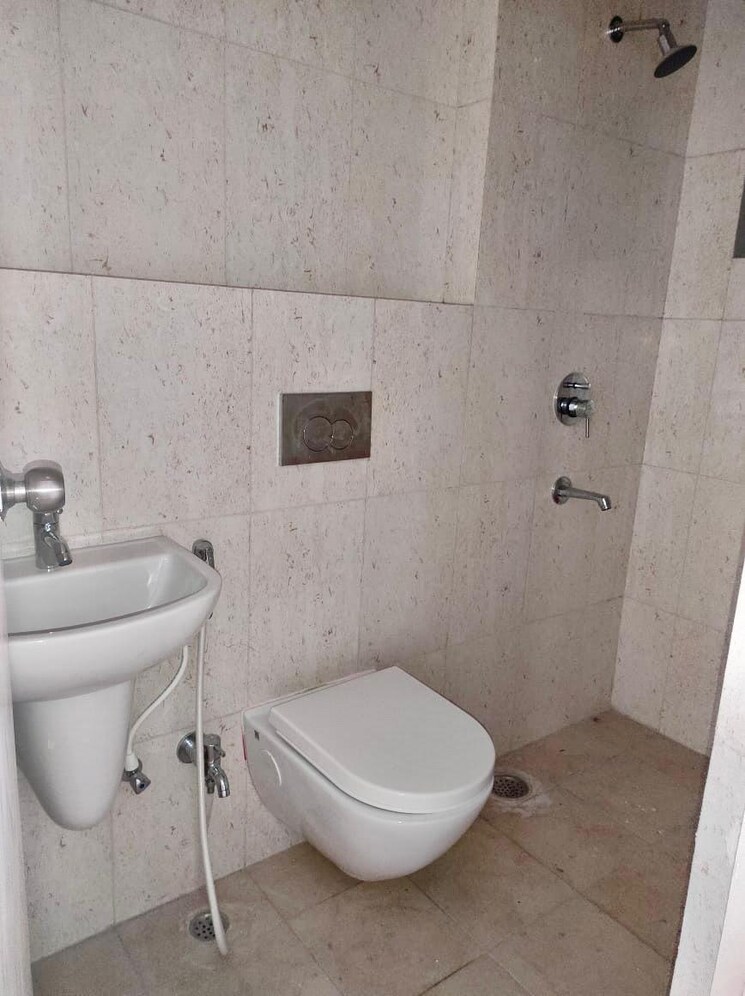 Bathroom, godrej-seven 2 Bedroom 817 Sq.Ft. Apartment In Joka Kolkata 8827951