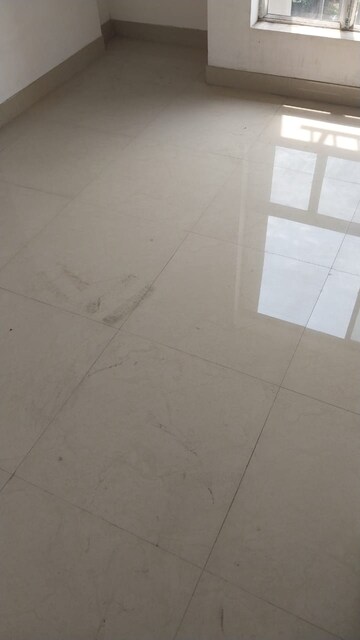 Room in 2 BHK Apartment at Rajat Avante, Joka – for Rent