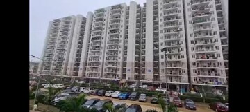 2 BHK Apartment – Exterior View View at Sector 76 - for Rent