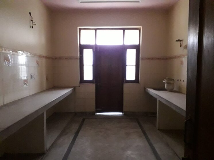 Kitchen, eta i greater noida 6+ Bedroom 500 Sq.Mt. Independent House In Eta I Greater Noida Greater Noida 8826709