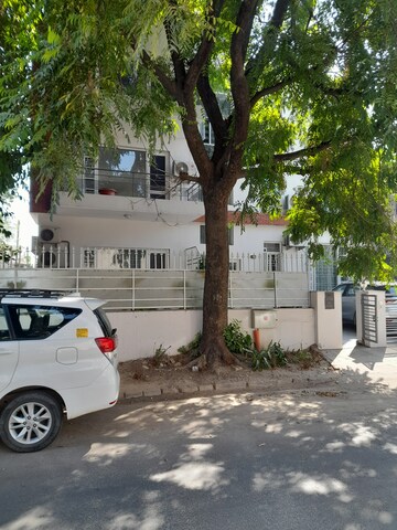 2 BHK Builder Floor – Exterior View View at Sector 23 - for Rent