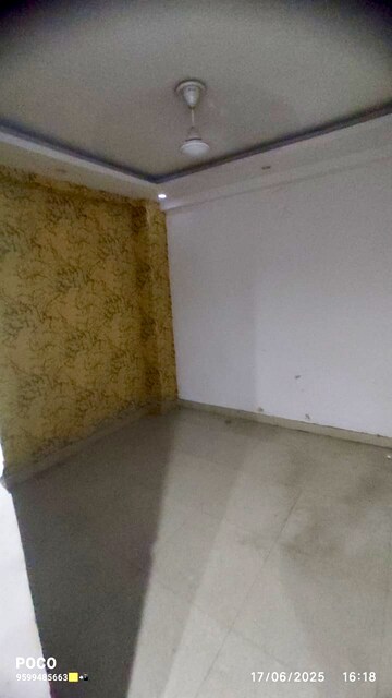 Room in 1 BHK Builder Floor at Mehrauli – for Rent