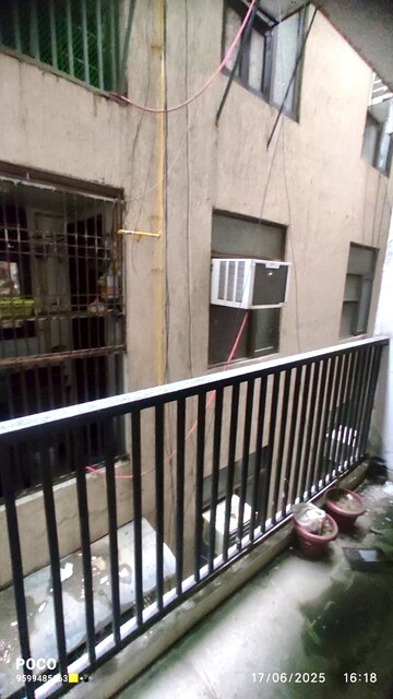 Balcony in 1 BHK Builder Floor at Mehrauli – for Rent