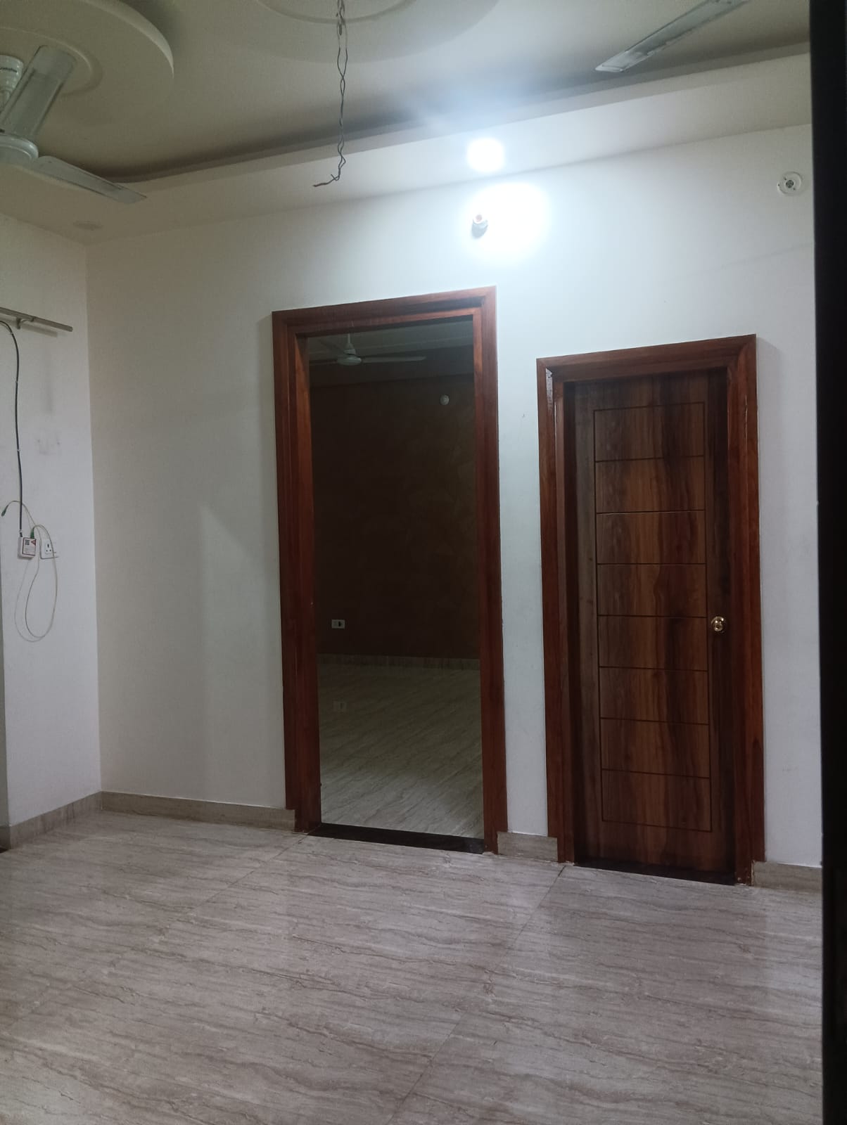 2 BHK + Extra Room Villa For Rent in Gomtinagar Extension Shah