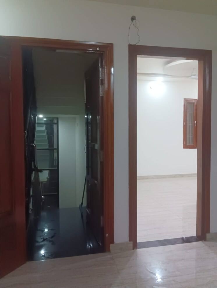 Room, gomti nagar 2 Bedroom 1150 Sq.Ft. Villa In Gomti Nagar Lucknow 8828254