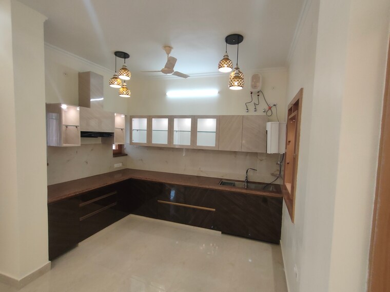 Kitchen, sahastradhara road 3.5 Bedroom 3000 Sq.Ft. Independent House In Sahastradhara Road Dehradun 8828090