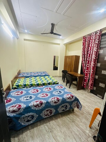 Room in  Pg at Sector 94 – for Rent