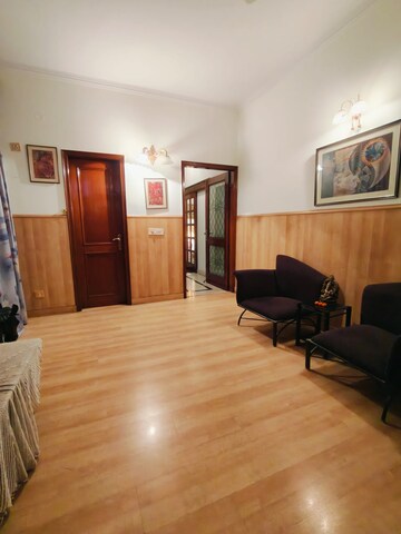 Living Room in 3 BHK Builder Floor at RWA Chittaranjan Park Block R, Chittaranjan Park – for Sale