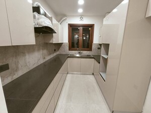 Kitchen in 3 BHK Apartment at Signature Global Cloverdale, Sector 71 – for Sale