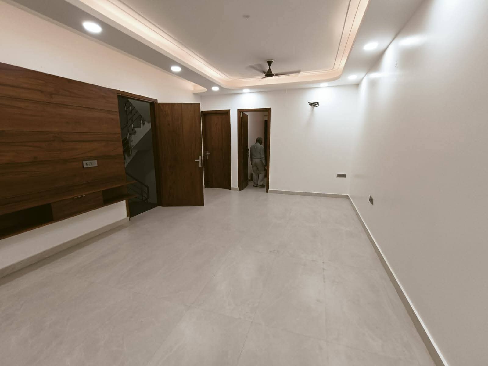 3 BHK + Servant Room Apartment For Sale in Signature Global Cloverdale