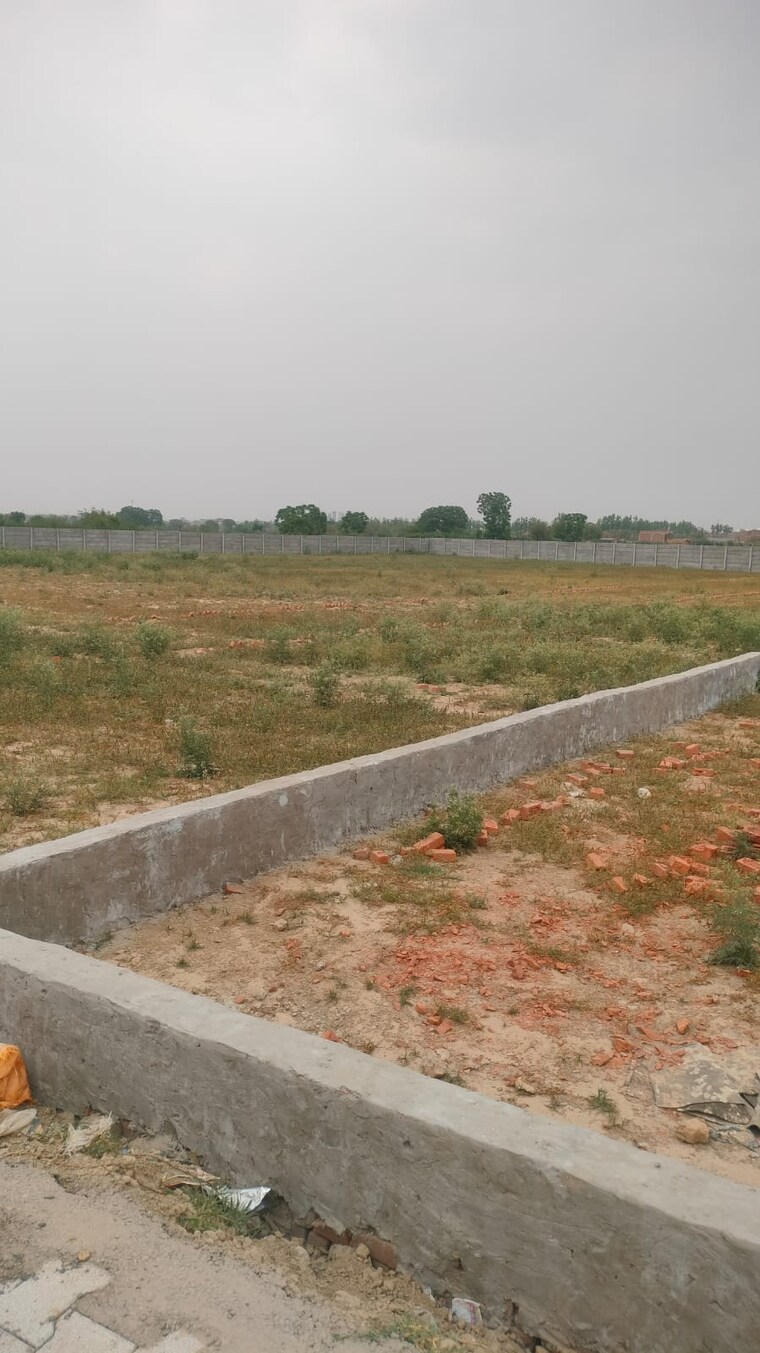 undefined, bagpur khurd  100 Sq.Yd. Plot In Bagpur Khurd Palwal 8828123