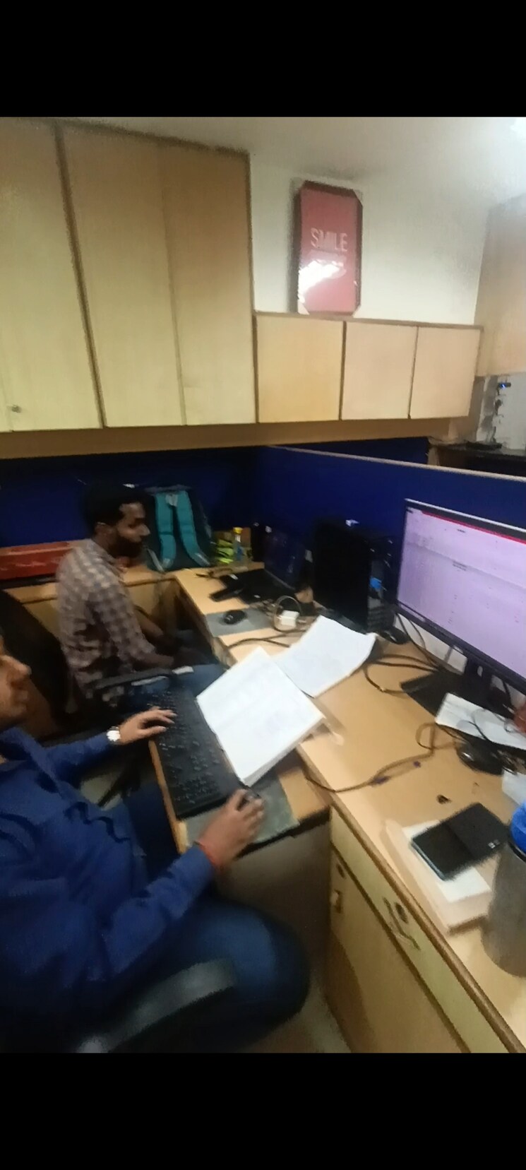 Team Area, kalkaji Commercial Office Space 600 Sq.Ft. In Kalkaji Delhi 8828127