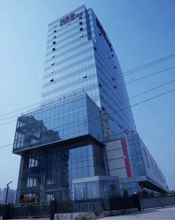  Shop – Exterior View View at Neo Square, Sector 109 - for Sale