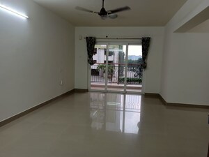Room in 3 BHK Builder Floor at Chittaranjan Park – for Sale