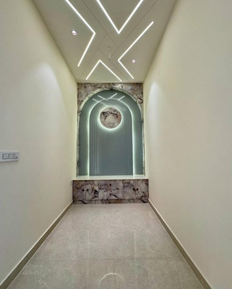 undefined, sector 30 2.5 Bedroom 3150 Sq.Ft. Builder Floor In Sector 30 Faridabad 8828219