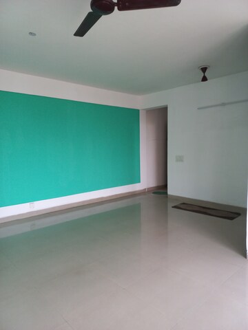 Furnished Amenities in 3 BHK Apartment at Puri Pratham, Sector 84 – for Rent