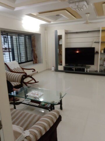 Living Room in 3 BHK Apartment at Kandivali West – for Rent