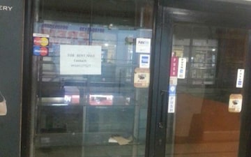 Shop For Sale in Supertech Shopprix Mall, Sector 61