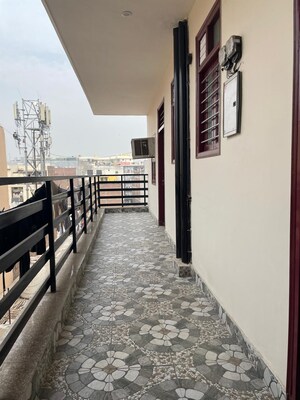 Balcony in 6+ BHK Independent House at Dlf Phase I – for Sale
