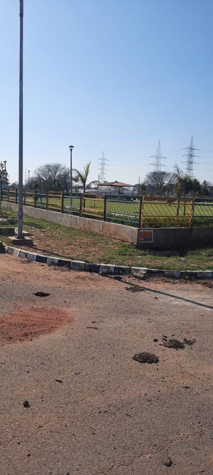 undefined, aerocity  300 Sq.Yd. Plot In Aerocity Mohali 8828256