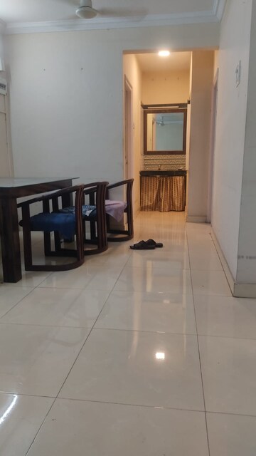 Room in 2 BHK Apartment at Ganga Platino, Kharadi – for Rent
