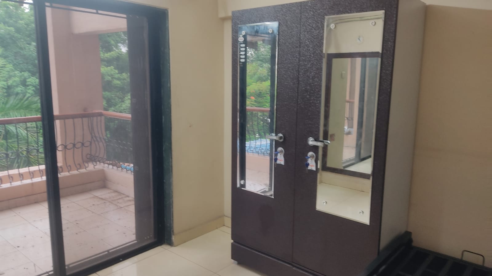 2 BHK + Extra Room Apartment For Rent in Ganga Platino