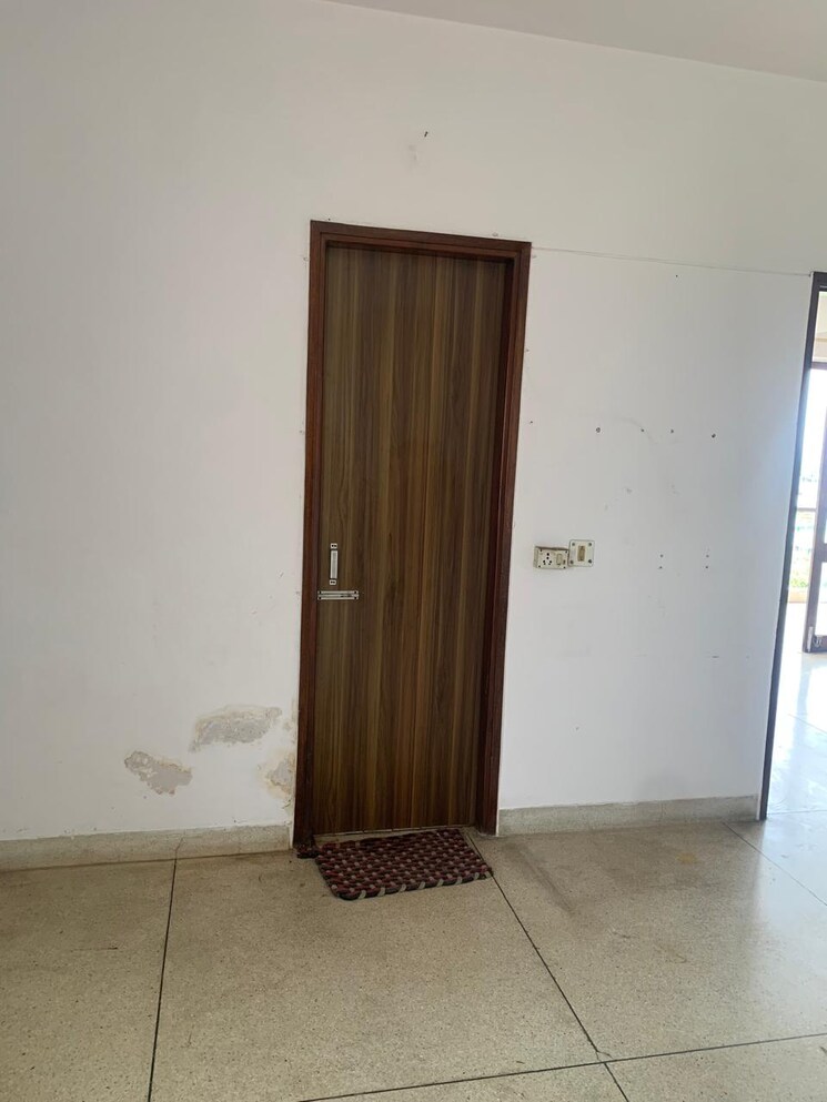 Room, chittaranjan park 3 Bedroom 1420 Sq.Ft. Builder Floor In Chittaranjan Park Delhi 8828279