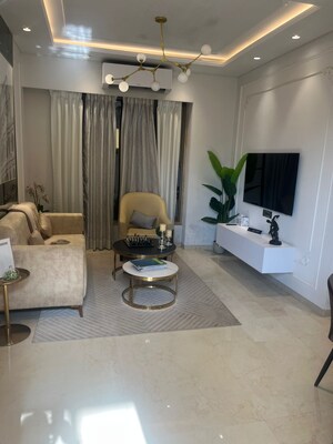 Gym in 3 BHK Apartment at Rustomjee Balmoral, Chembur – for Sale