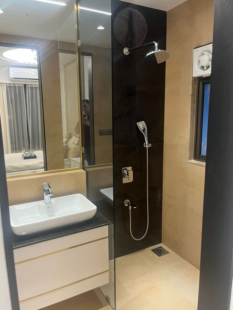 Master Bedroom, rustomjee-balmoral 3 Bedroom 1602 Sq.Ft. Apartment In Chembur Mumbai 8828307