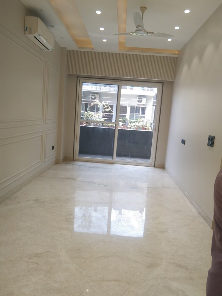 Room, chittaranjan park 3 Bedroom 1450 Sq.Ft. Builder Floor In Chittaranjan Park Delhi 8828304