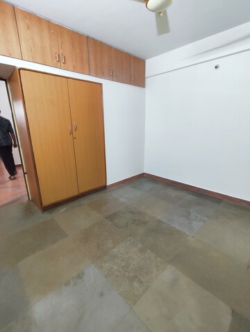 Furnished Amenities in 3 BHK Builder Floor at Manish Priyamvada Apartments, Btm Layout – for Rent