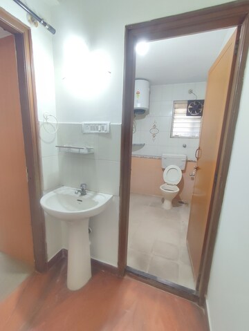 Furnished Amenities in 3 BHK Builder Floor at Manish Priyamvada Apartments, Btm Layout – for Rent
