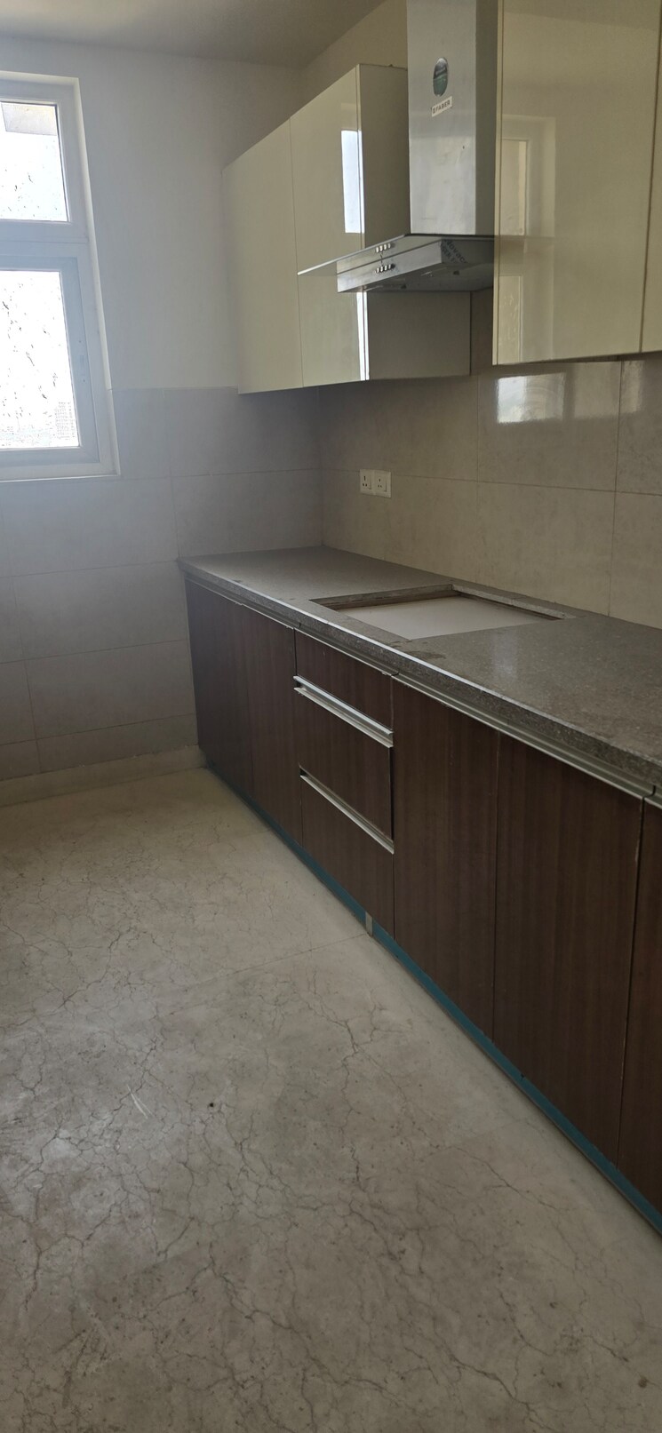 Balcony, puri-anand-villas-phase-ii 3 Bedroom 1940 Sq.Ft. Apartment In Sector 81 Faridabad 8828313