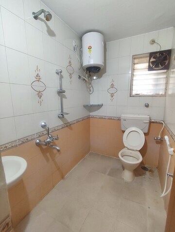 Bathroom in 3 BHK Builder Floor at Manish Priyamvada Apartments, Btm Layout – for Rent