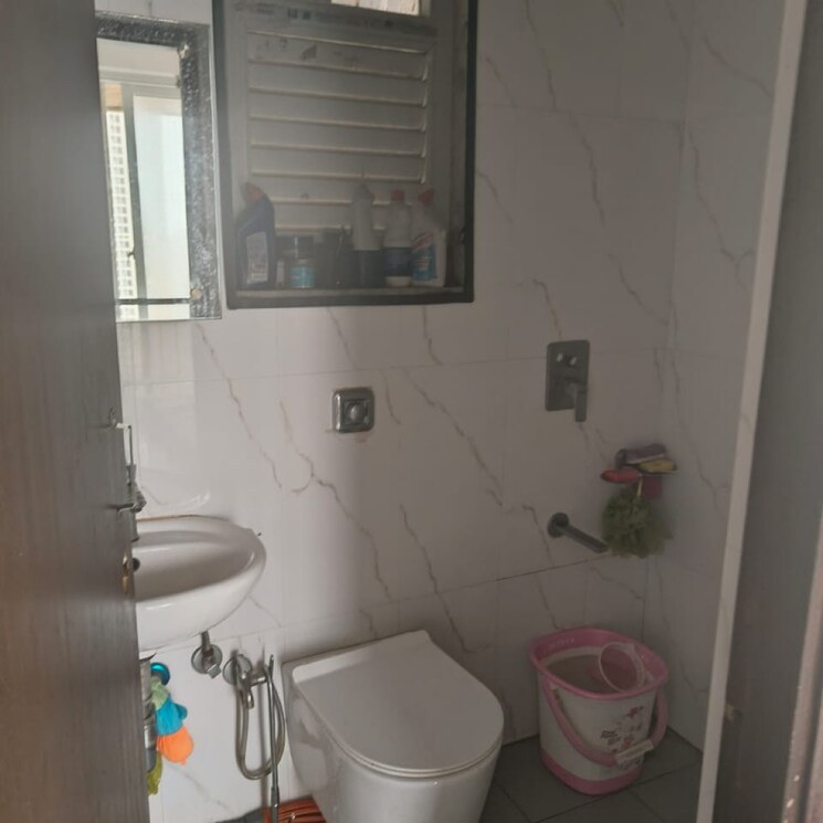 Bathroom, ratnamani-tower 1 Bedroom 470 Sq.Ft. Apartment In Lokmanya Tilak Colony Mumbai 8828336