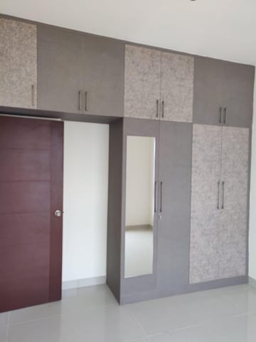 Room in 2 BHK Apartment at Coevolve Northern Star, Thanisandra – for Rent