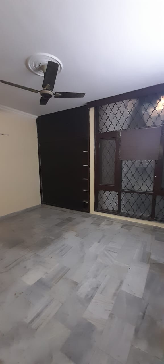 2 BHK Builder Floor For Sale in Cr Park