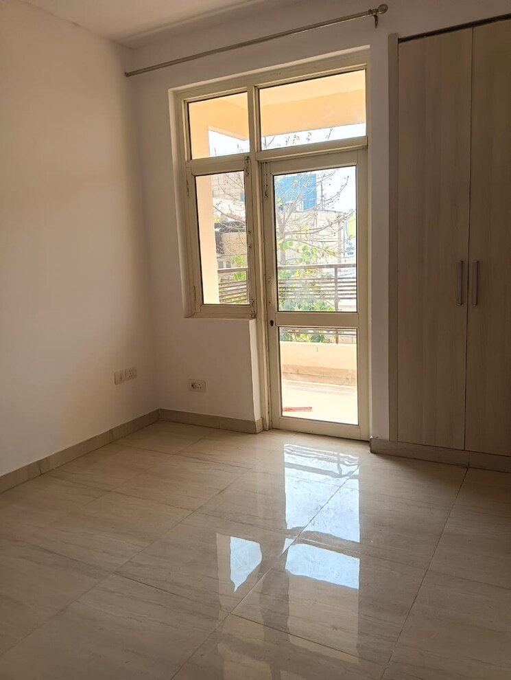 Room, orchid-island 2.5 Bedroom 1375 Sq.Ft. Builder Floor In Sector 51 Gurgaon 8828446