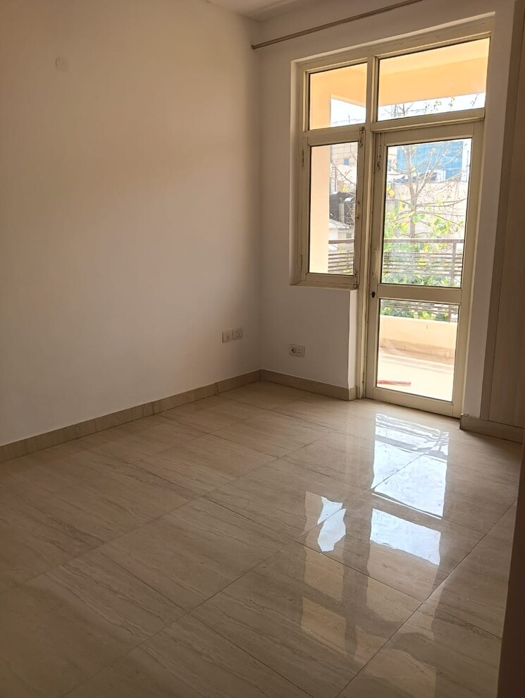 Room, orchid-island 2.5 Bedroom 1375 Sq.Ft. Builder Floor In Sector 51 Gurgaon 8828446
