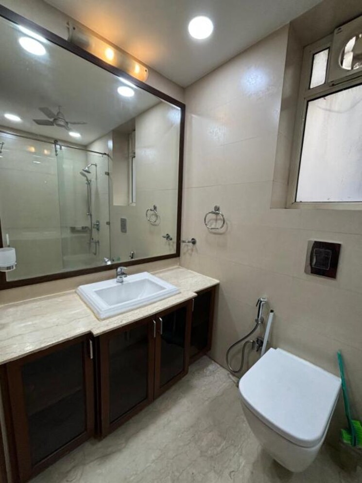 Master Bedroom, preet vihar 3 Bedroom 2000 Sq.Ft. Builder Floor In Preet Vihar Delhi 8828434