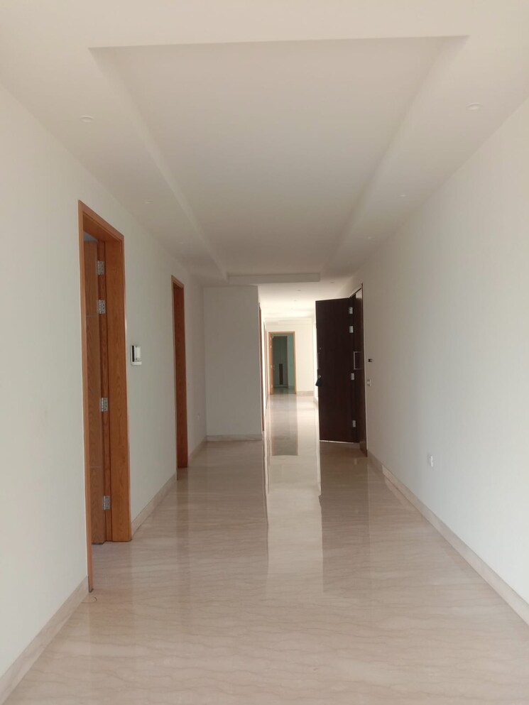 Other, veera-safdarjung-enclave 4 Bedroom 7200 Sq.Ft. Apartment In Safdarjung Enclave Delhi 8828433