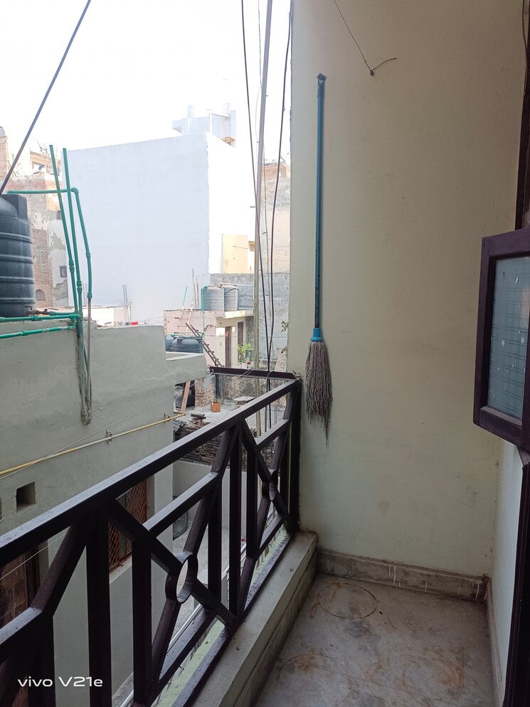 Kitchen, mahavir enclave 1 2 Bedroom 740 Sq.Ft. Builder Floor In Mahavir Enclave 1 Delhi 8828475