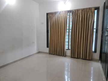 Room in 3 BHK Apartment at Neelkanth Greens, Manpada – for Rent