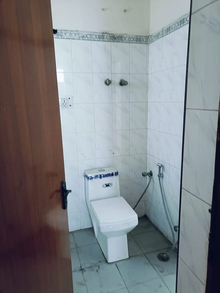 Master Bedroom, ardee-city 2 Bedroom 1100 Sq.Ft. Builder Floor In Sector 52 Gurgaon 8828473