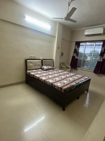 Bedroom in 2 BHK Apartment at Raj Paradise B Wing CHS Ltd, Andheri East – for Rent